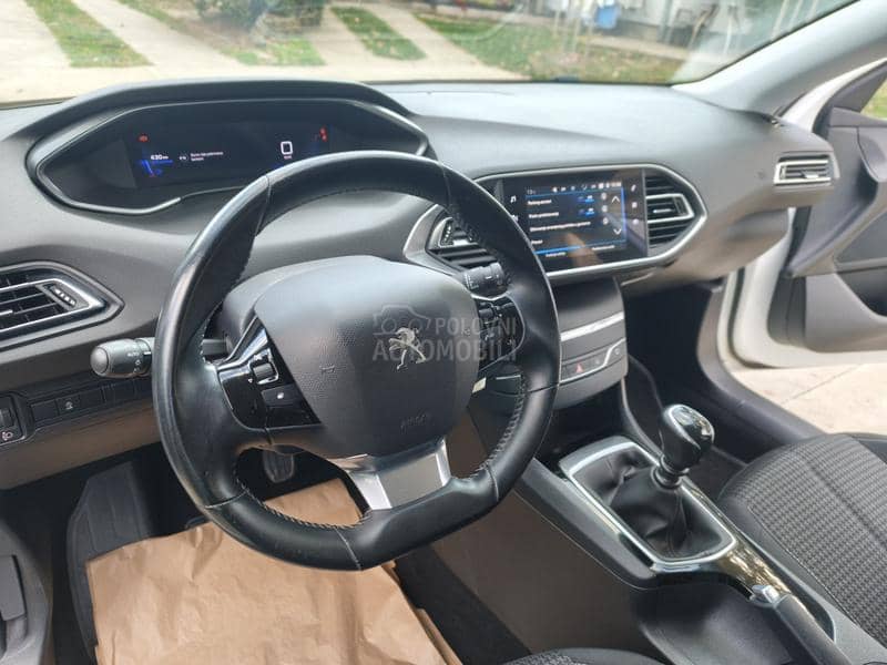 Peugeot 308 1.5HDI VIRTUAL/8MM
