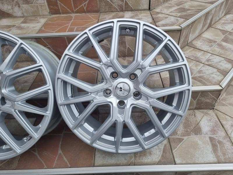 Aluminijumske felne AVERSUS 17" 5 x 112