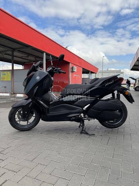 Yamaha XMAX 300 Tech Max AKRAP