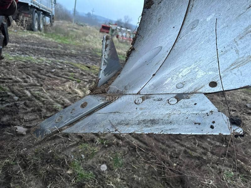 Lemken Goizin 4 plus 1