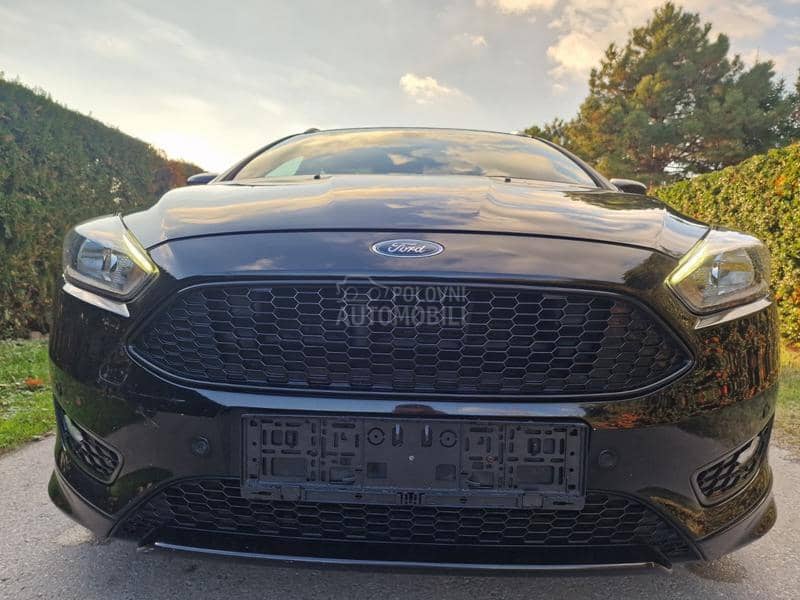 Ford Focus St line//Nov//