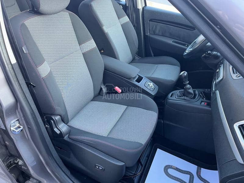 Renault Scenic 1.5 Dci Paris