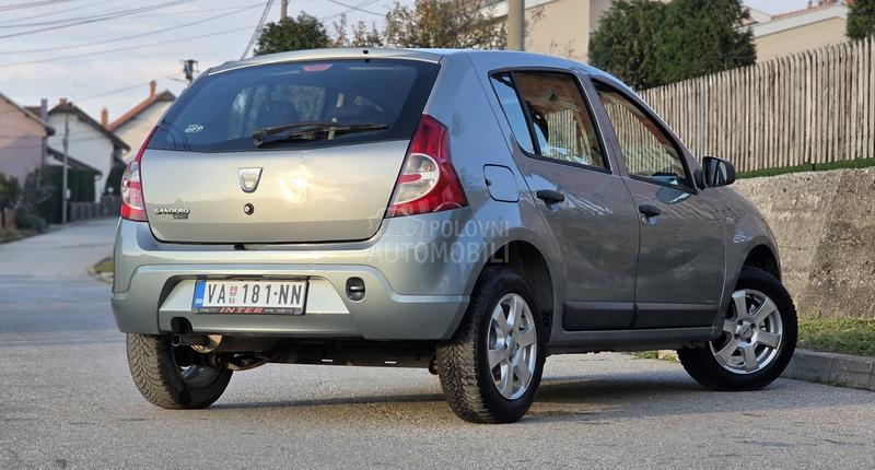 Dacia Sandero 1.2i
