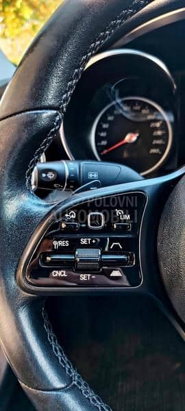 Mercedes Benz C 200 G Tronic 9 Speed