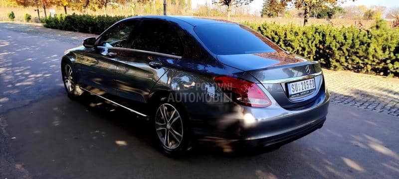 Mercedes Benz C 200 G Tronic 9 Speed