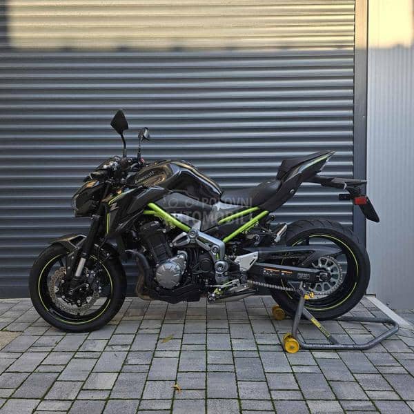 Kawasaki z 900 z900