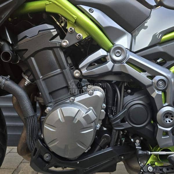 Kawasaki z 900 z900