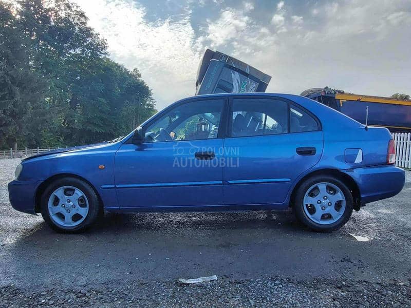Hyundai Accent 1.5