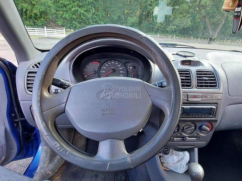 Hyundai Accent 1.5