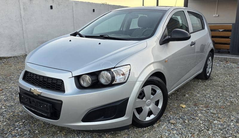 Chevrolet Aveo 1.2b nov nov
