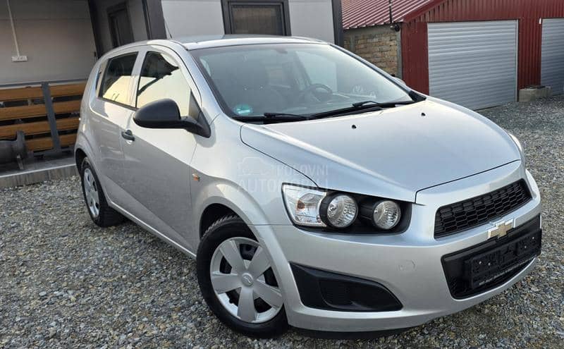 Chevrolet Aveo 1.2b nov nov