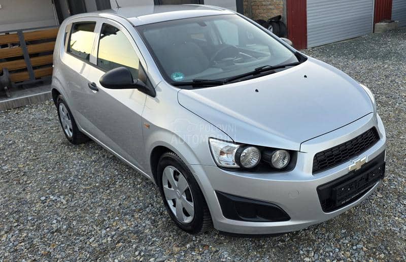 Chevrolet Aveo 1.2b nov nov