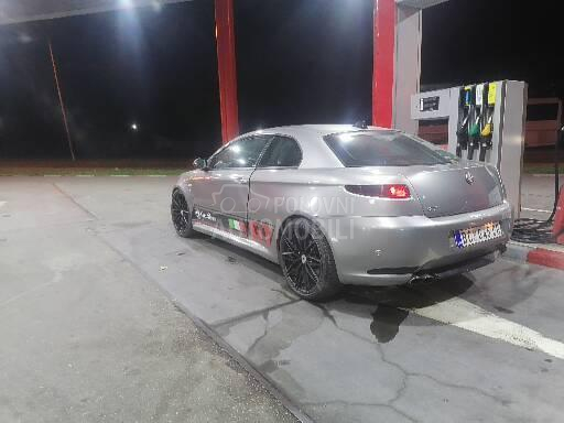 Alfa Romeo GT 1.9jtdm