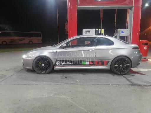 Alfa Romeo GT 1.9jtdm