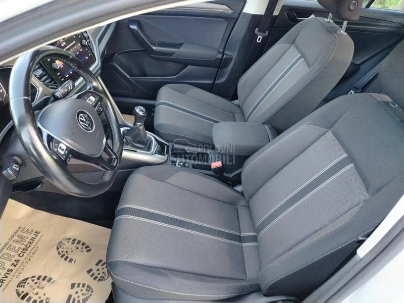 Volkswagen T-Roc 2,0 tdi
