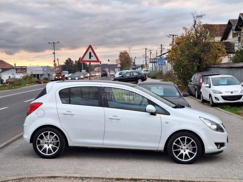 Opel Corsa D 