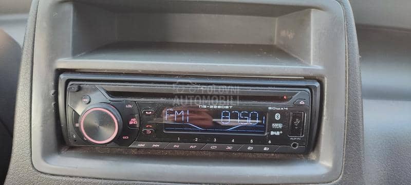 Fiat Panda O D L I Č N A