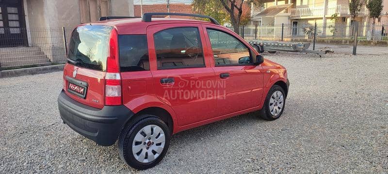 Fiat Panda O D L I Č N A
