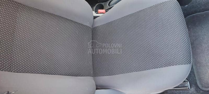 Fiat Panda O D L I Č N A