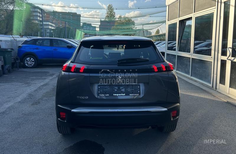 Peugeot 2008 1.2 B