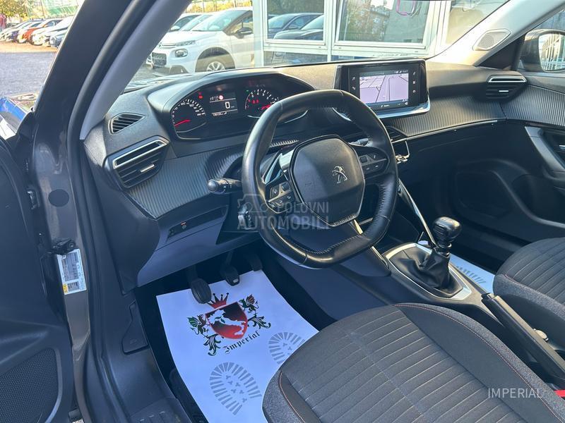 Peugeot 2008 1.2 B