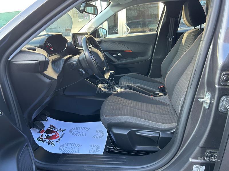 Peugeot 2008 1.2 B