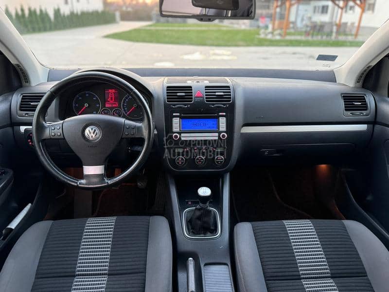 Volkswagen Golf 5 UNITED