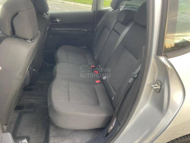 Peugeot 3008 1.6hdi 180.oook.m