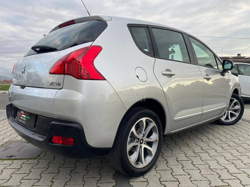 Peugeot 3008 1.6hdi 180.oook.m