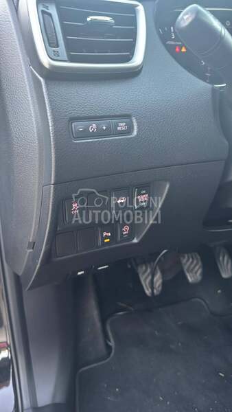 Nissan X-Trail 1.6DCI 4X4 TEKNA