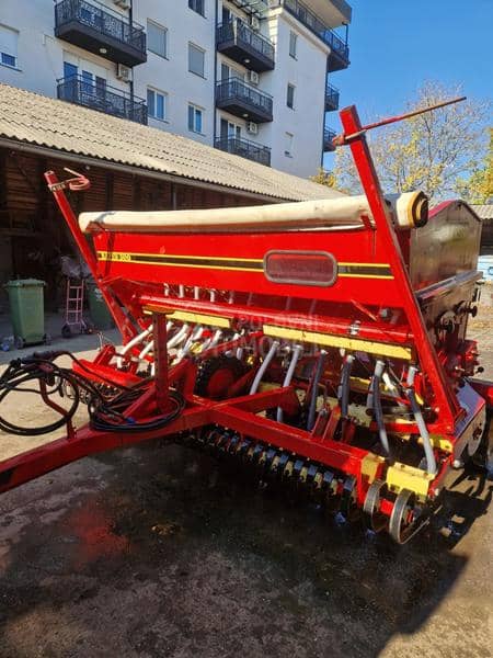 Vaderstad Rapid 300