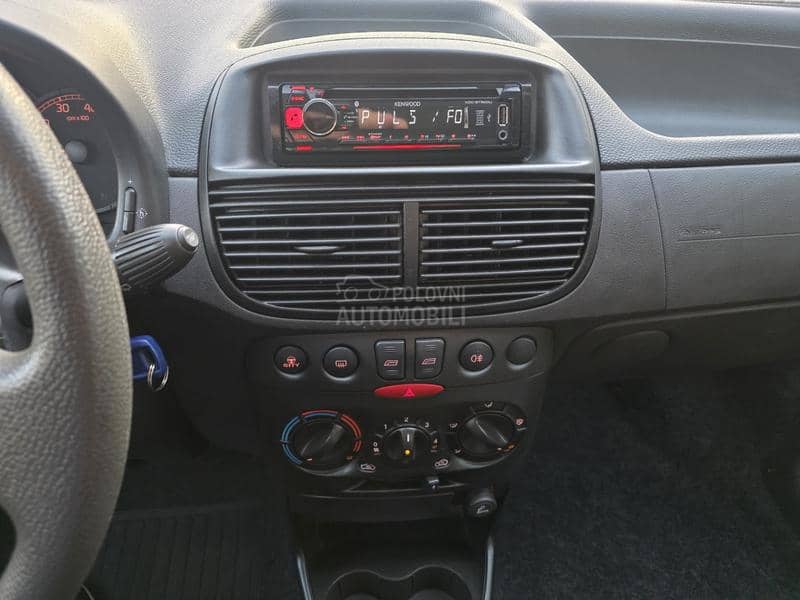 Fiat Punto FABRIČKO STANJE