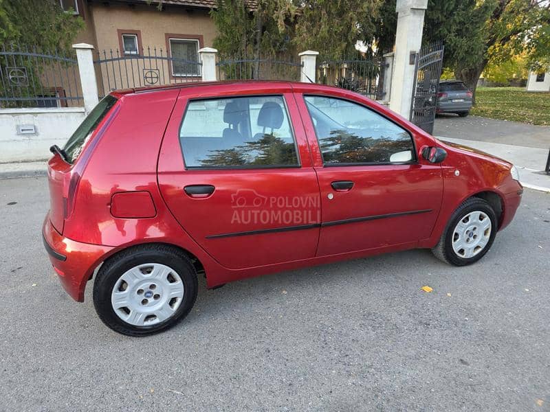 Fiat Punto FABRIČKO STANJE