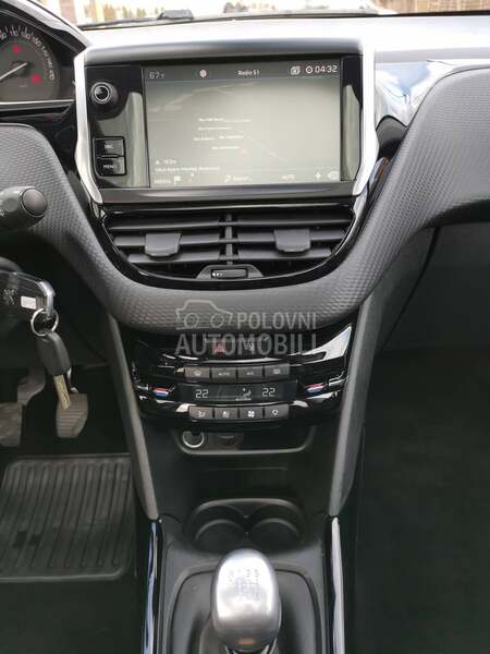 Peugeot 2008 1.2Allure