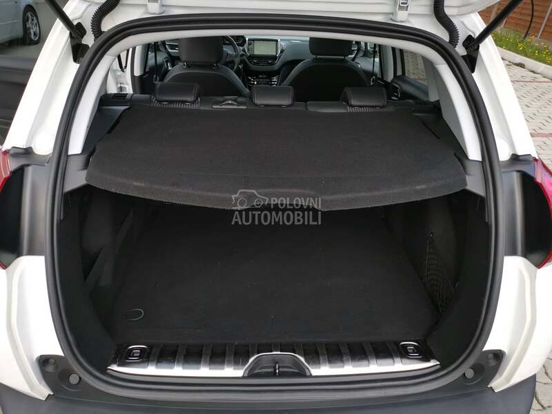 Peugeot 2008 1.2Allure