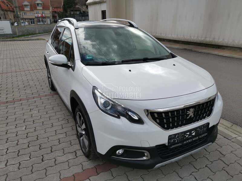 Peugeot 2008 1.2Allure