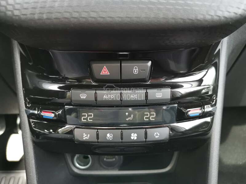 Peugeot 2008 1.2Allure