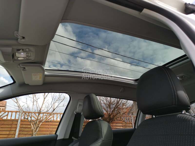 Peugeot 2008 1.2Allure