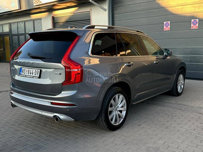 Volvo XC90 D5 AWD