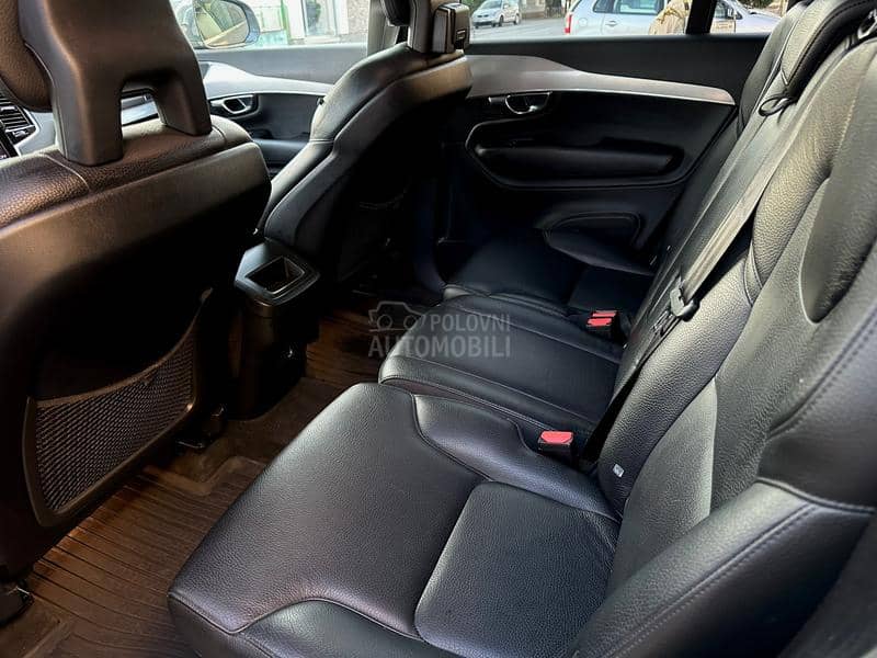 Volvo XC90 D5 AWD