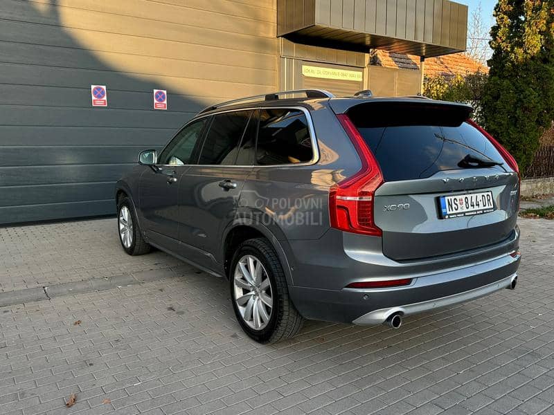 Volvo XC90 D5 AWD