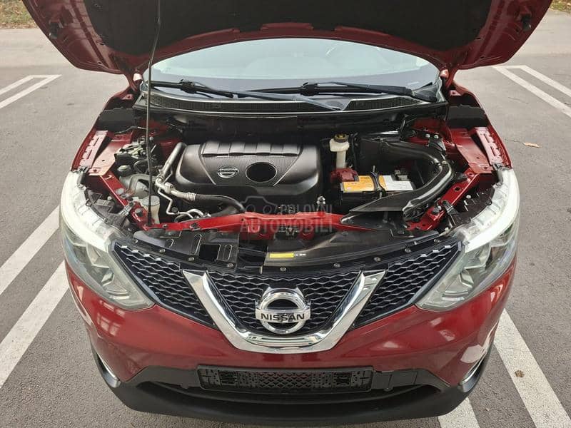 Nissan Qashqai 1.5  PANO/KAM 360