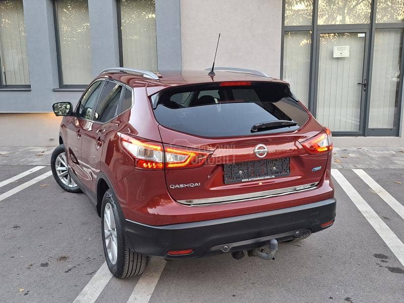 Nissan Qashqai 1.5  PANO/KAM 360