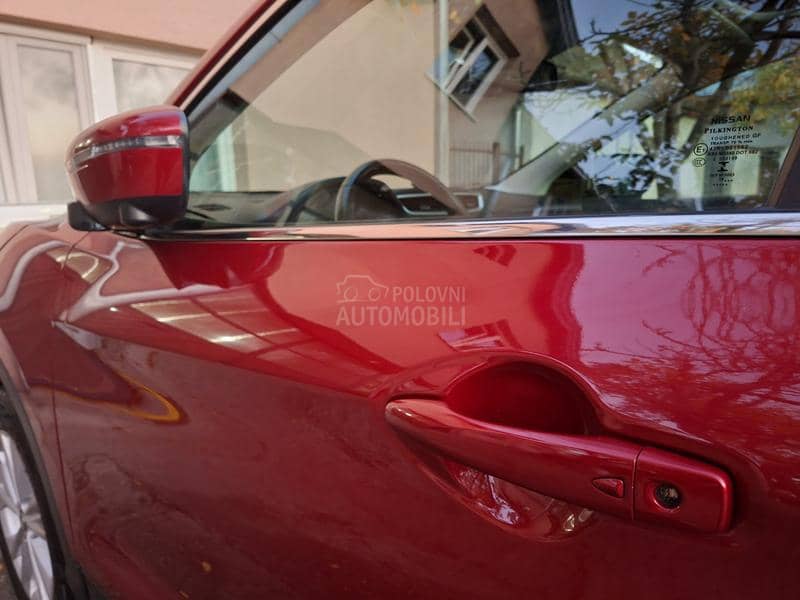 Nissan Qashqai 1.5  PANO/KAM 360