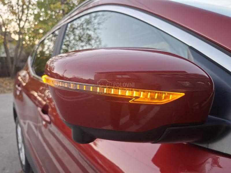 Nissan Qashqai 1.5  PANO/KAM 360