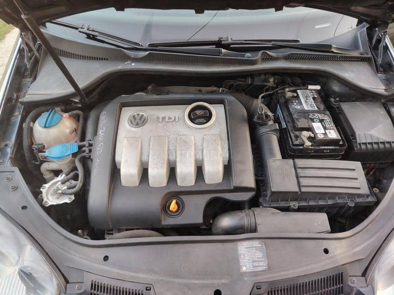 Volkswagen Golf 5 1.9TDI