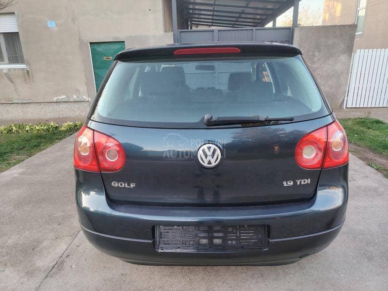 Volkswagen Golf 5 1.9TDI