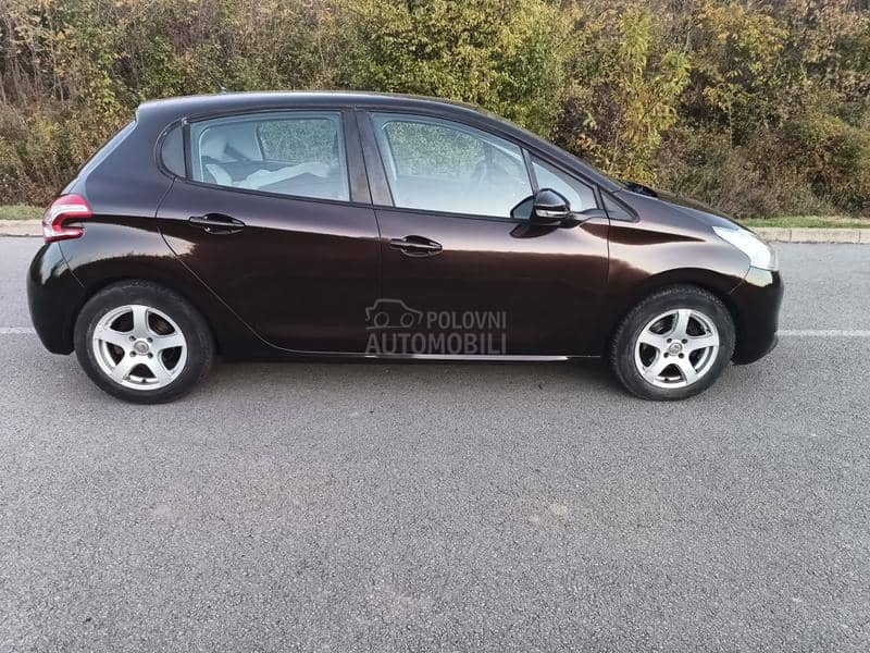 Peugeot 208 1.4