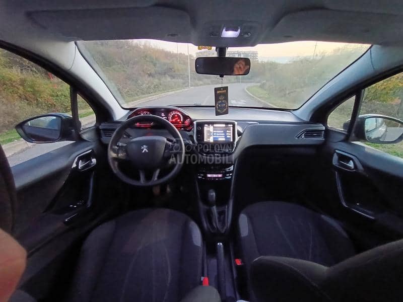 Peugeot 208 1.4