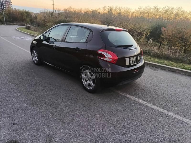 Peugeot 208 1.4